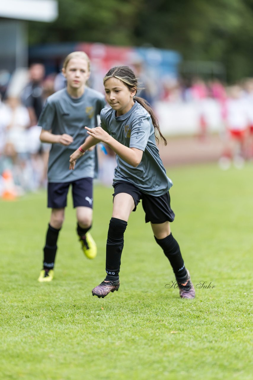 Bild 438 - Loewinnen Cup